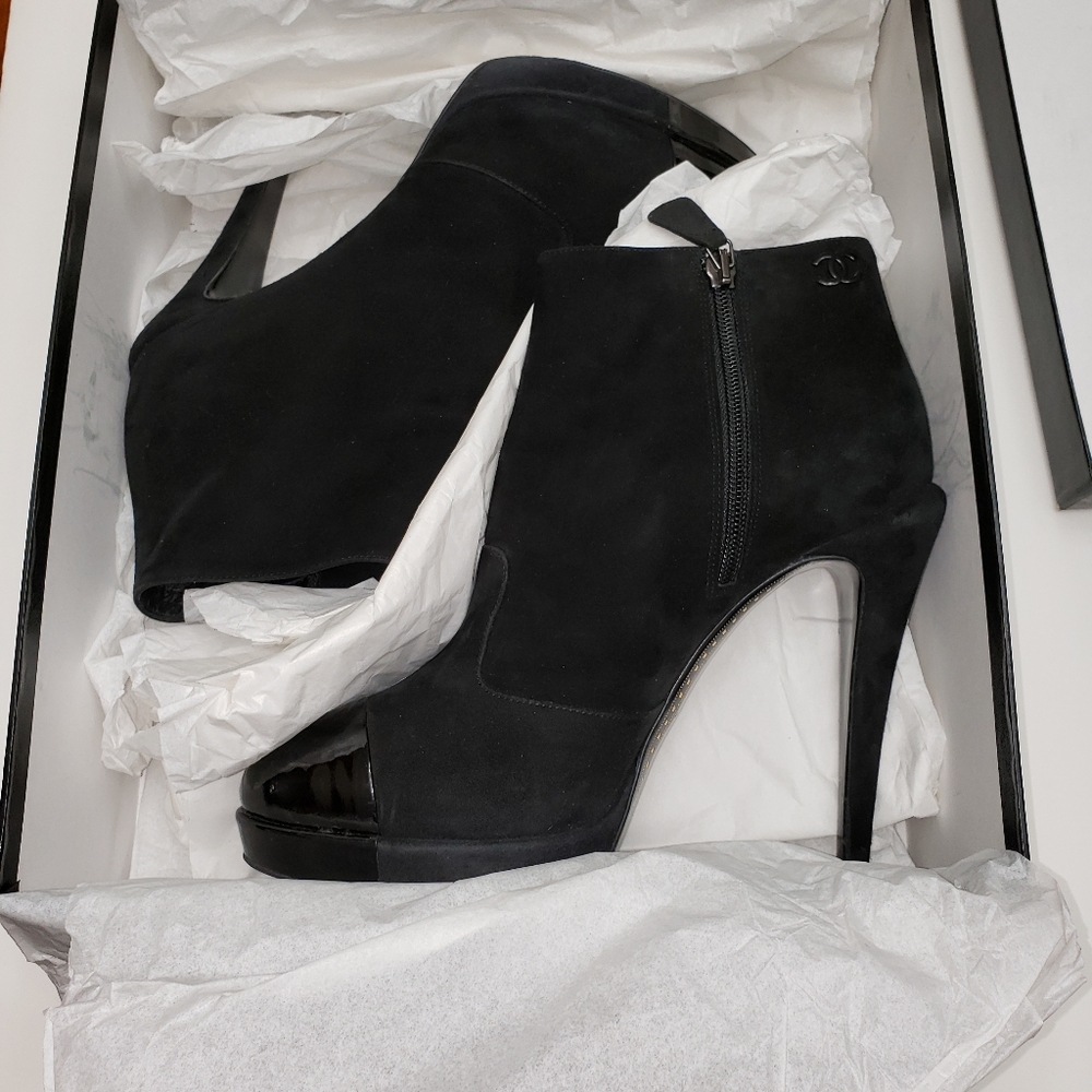 CHANEL booties - Picture 7 of 13